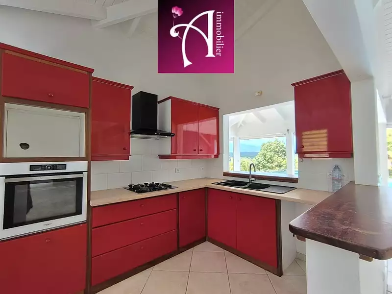 Maison, 144 m²