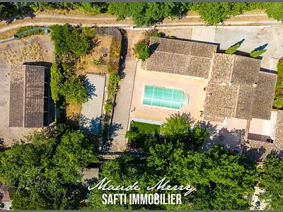 Maison, 160 m²