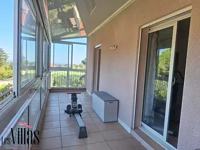 Maison, 225 m²
