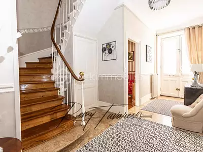 Maison, 218 m²