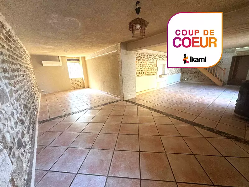 Maison, 240 m²