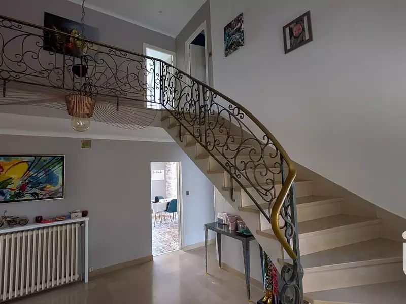 Maison, 214 m²