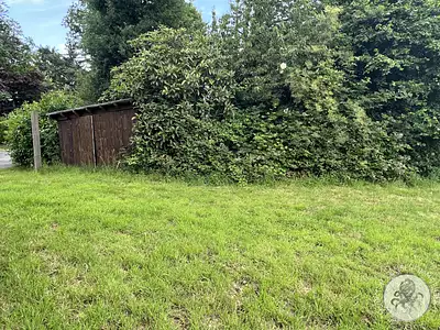 Terrain, 738 m²