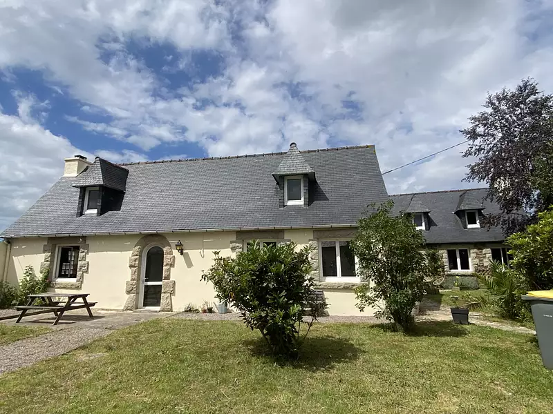 Maison, 196 m²