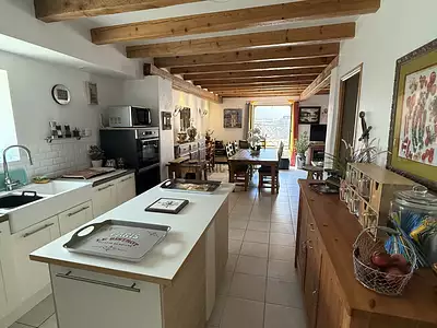 Maison, 180 m²