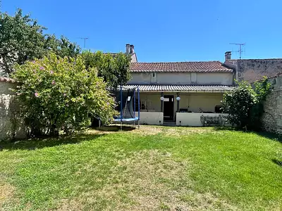Maison, 151 m²