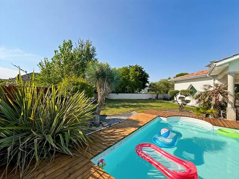 Maison, 155 m²
