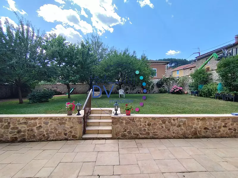 Maison, 221 m²
