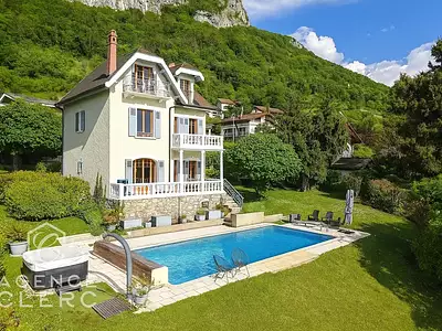 Maison, 170 m²