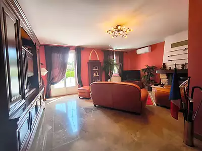 Maison, 99 m²