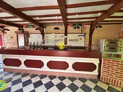 Maison, 340 m²