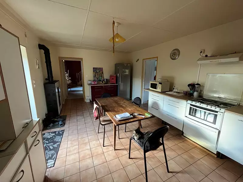 Maison, 168 m²