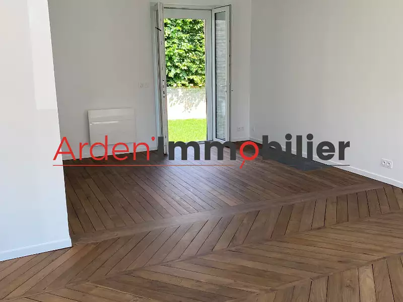 Maison, 135,68 m²