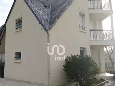 Maison, 225 m²