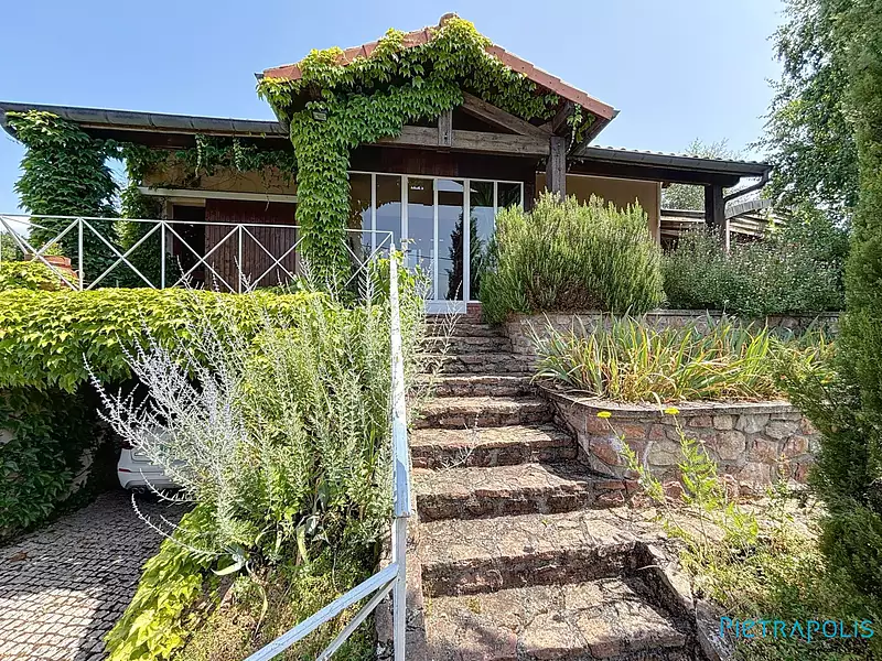Maison, 232 m²