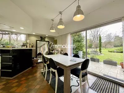 Maison, 319 m²