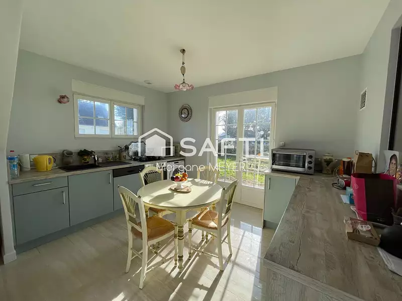 Maison, 145 m²