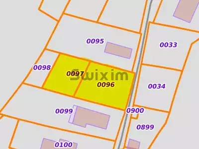 Terrain, 703 m²