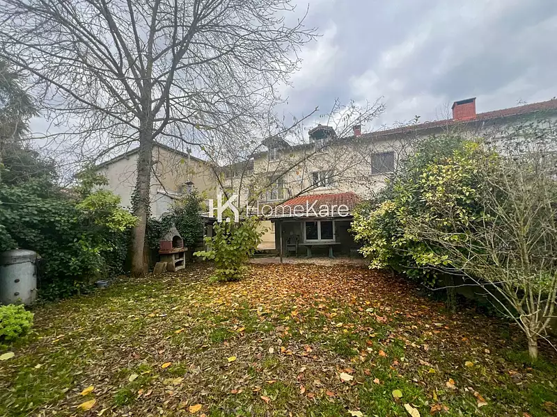 Maison, 441 m²