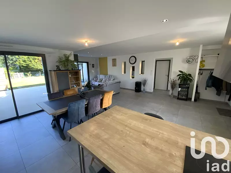 Maison, 124 m²