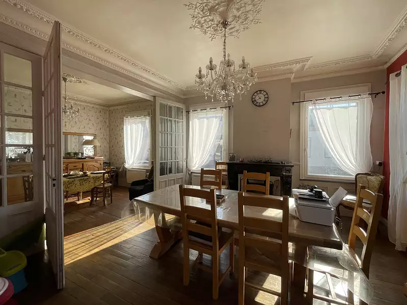 Maison, 184 m²