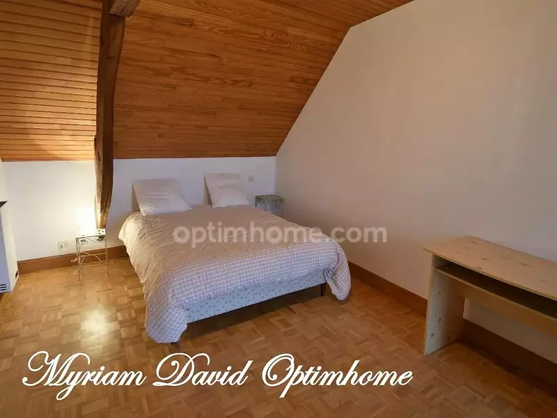 Maison, 252 m²