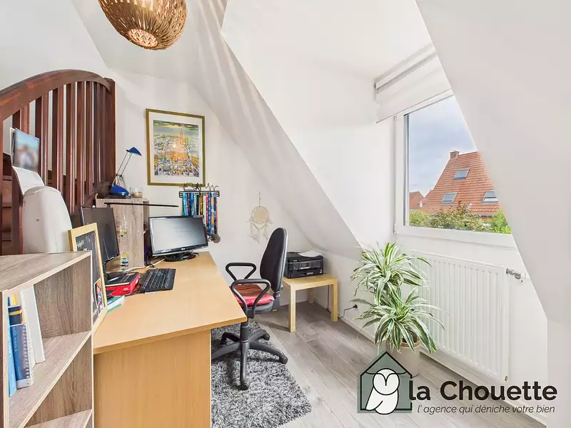 Maison, 166 m²