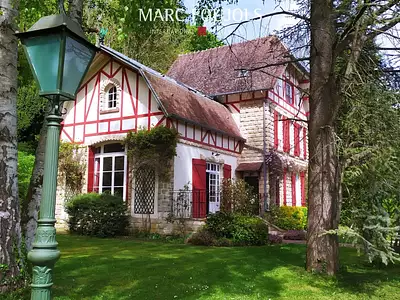 Maison, 220 m²