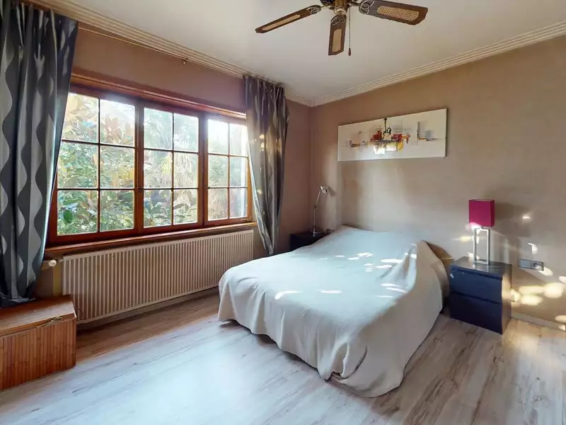 Maison, 210 m²