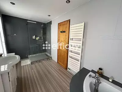 Maison, 153 m²