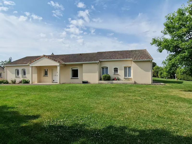 Maison, 321 m²