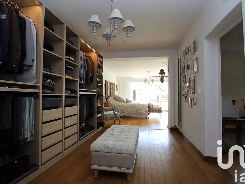 Maison, 469 m²