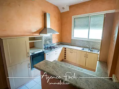 Immeuble, 343 m²