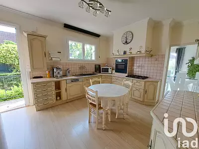 Maison, 185 m²