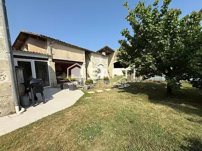 Maison, 320 m²