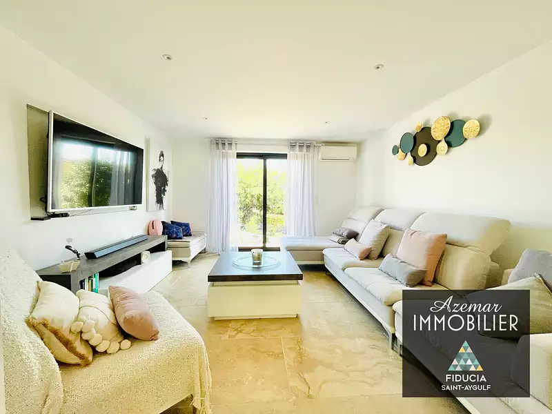 Maison, 310 m²