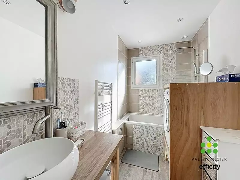 Maison, 75 m²