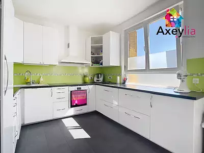 Maison, 313 m²