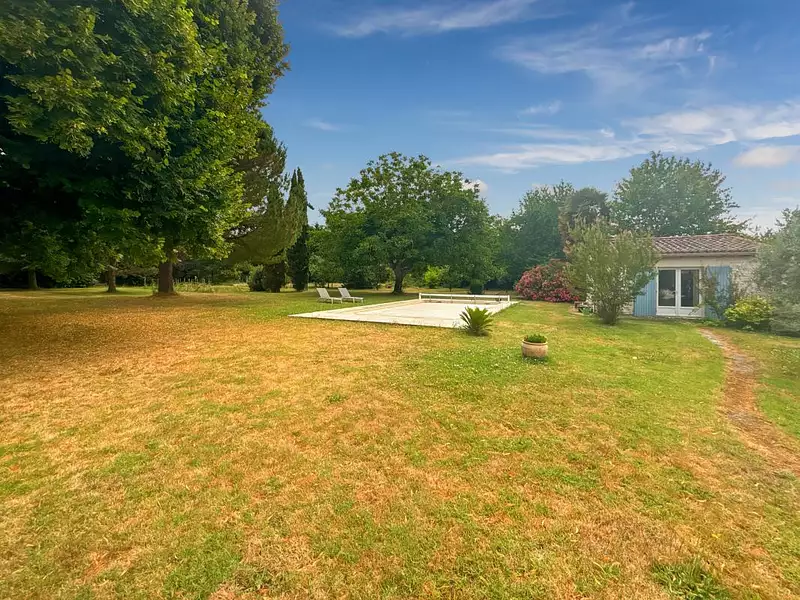 Maison, 210 m²