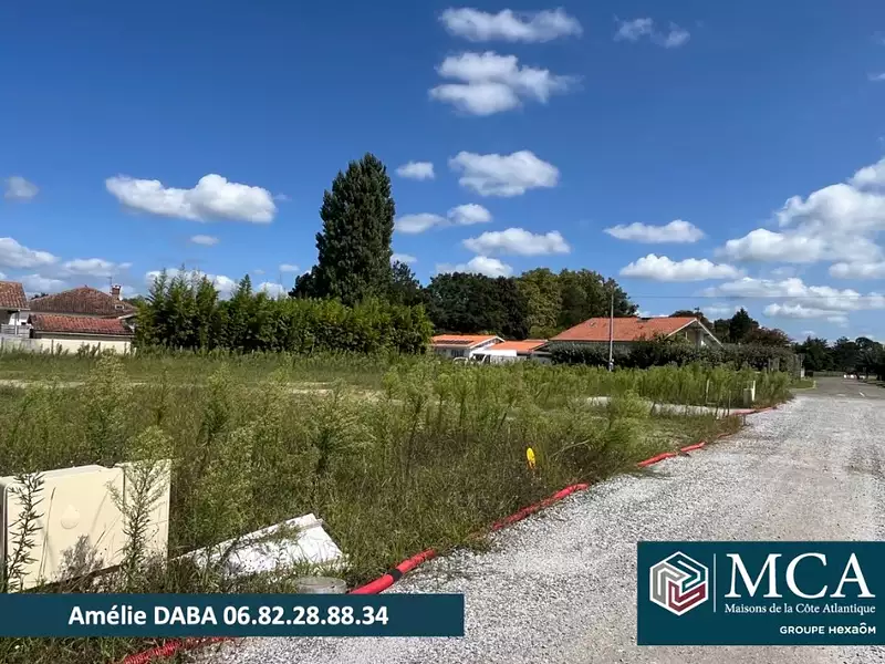 Terrain à bâtir, 555 m²