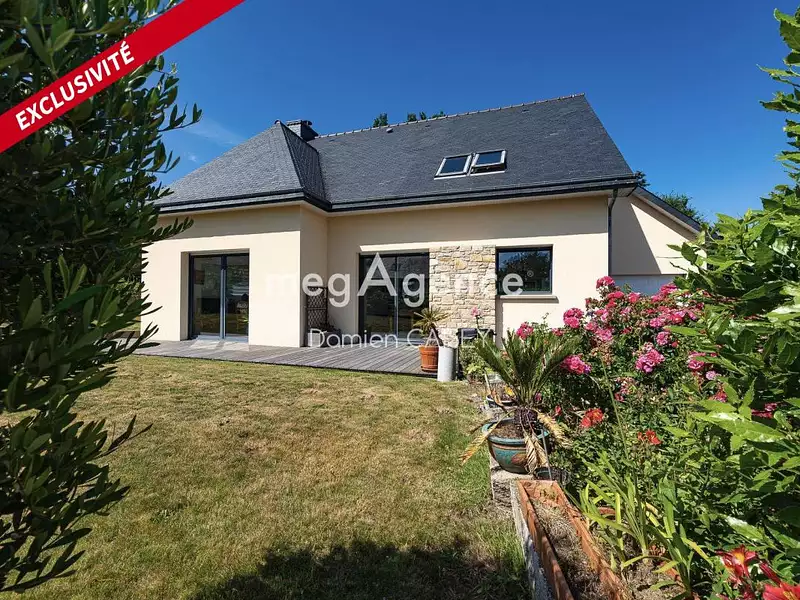 Maison, 176 m²
