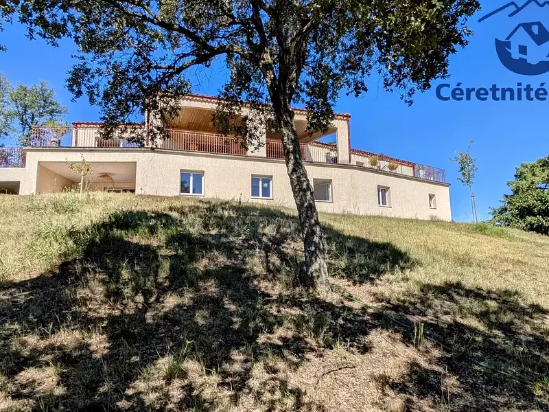 Maison, 328 m²
