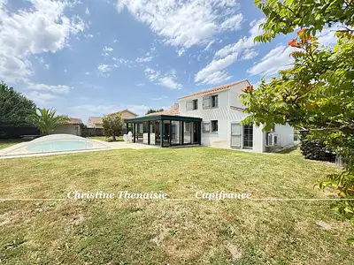 Maison, 105 m²
