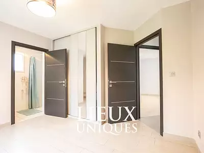 Maison, 218 m²
