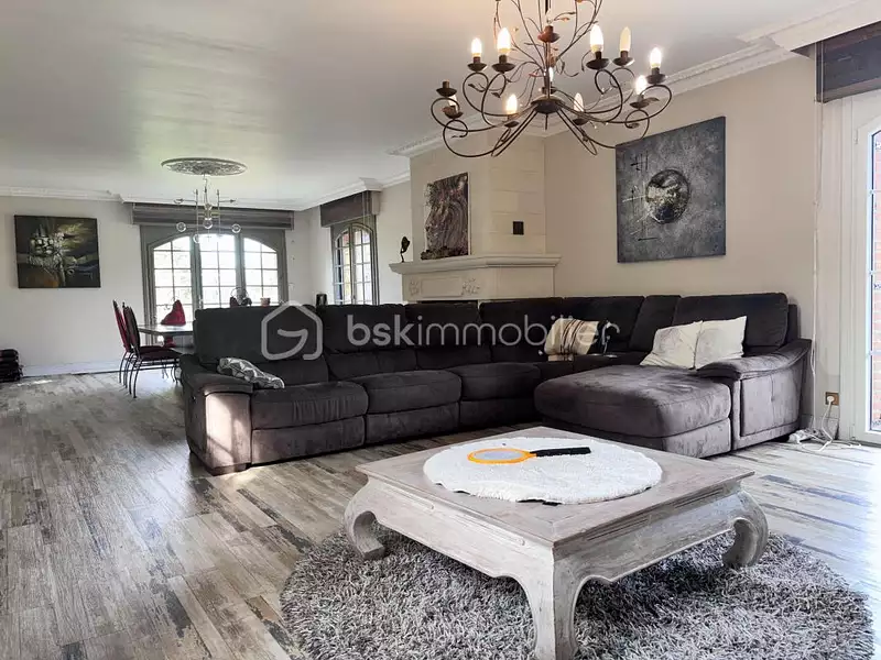 Maison, 199 m²