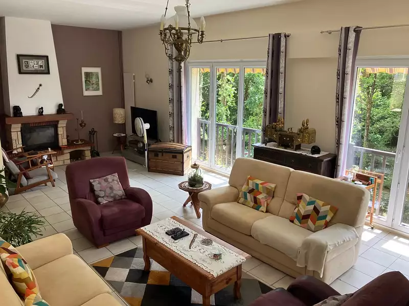 Maison, 258 m²