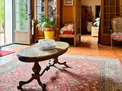 Maison, 250 m²