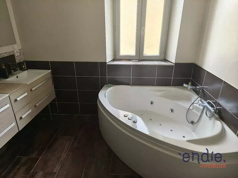 Maison, 124 m²
