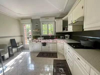 Maison, 173 m²