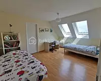 Maison, 215 m²